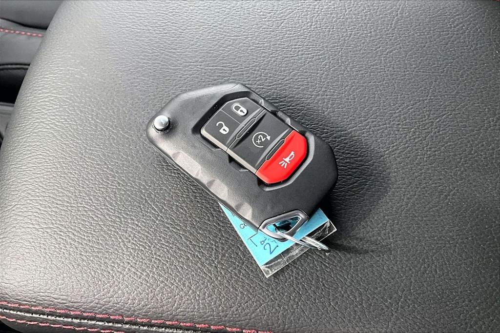 Thumbnail: 2026 Jeep Gladiator - 19