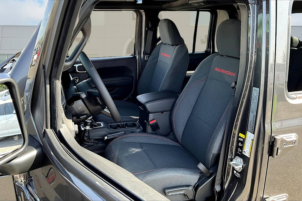 Thumbnail: 2025 Jeep Gladiator - 10