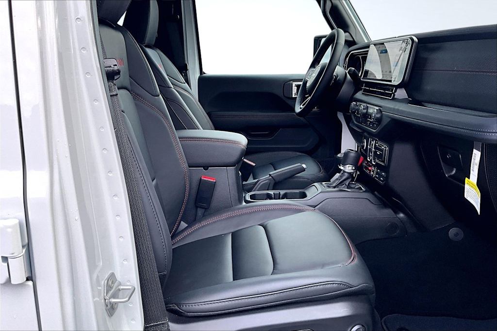 Thumbnail: 2026 Jeep Gladiator - 12
