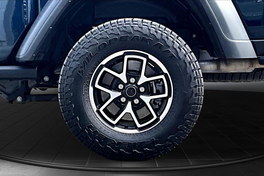 Thumbnail: 2025 Jeep Gladiator - 36