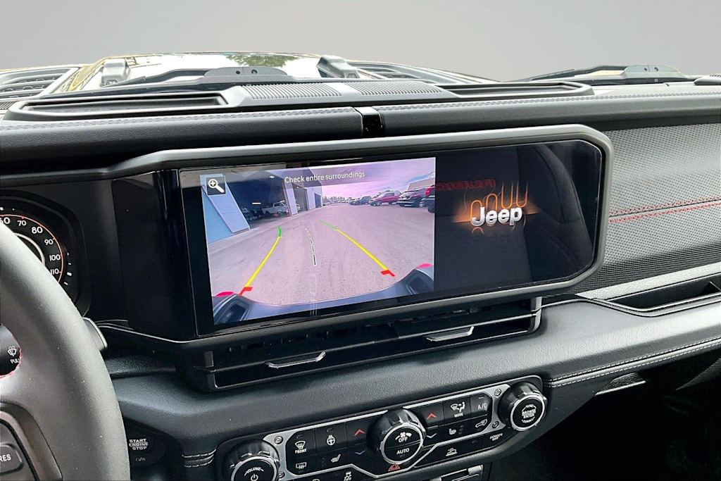 Thumbnail: 2025 Jeep Gladiator - 27