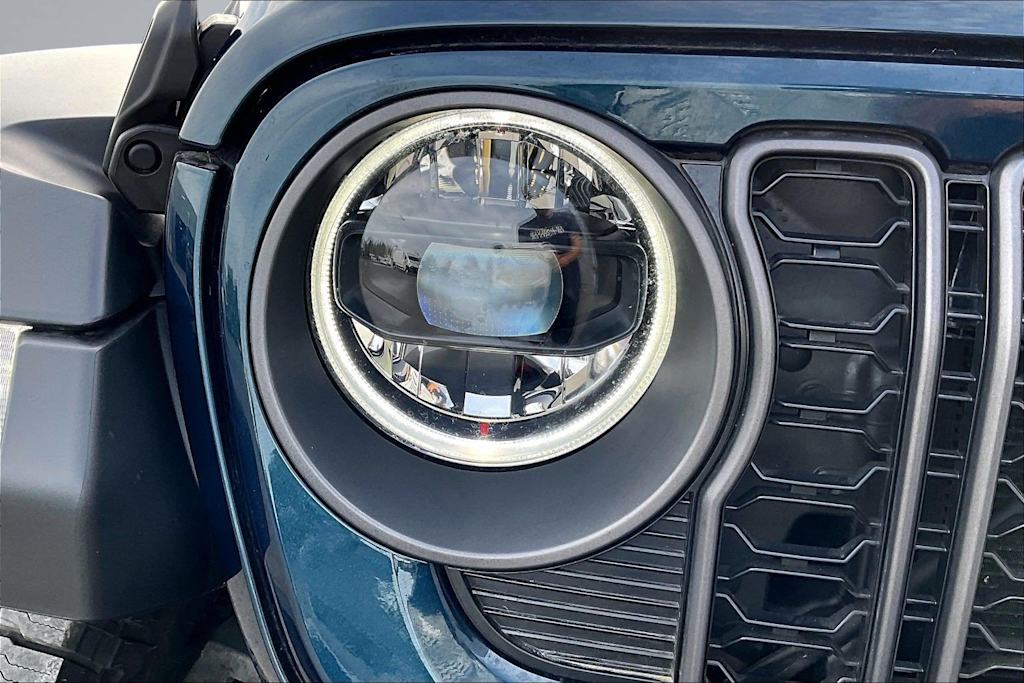 Thumbnail: 2025 Jeep Gladiator - 31