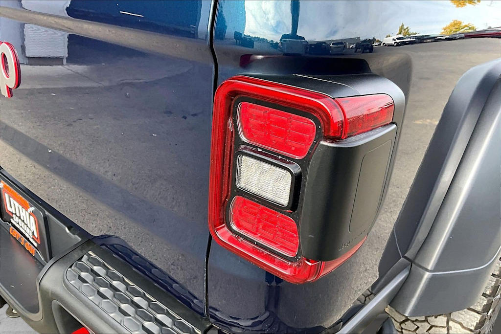 Thumbnail: 2025 Jeep Gladiator - 32