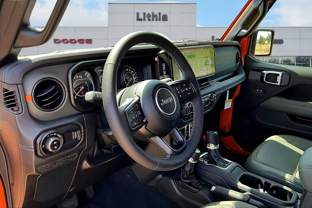 Thumbnail: 2025 Jeep Gladiator - 2