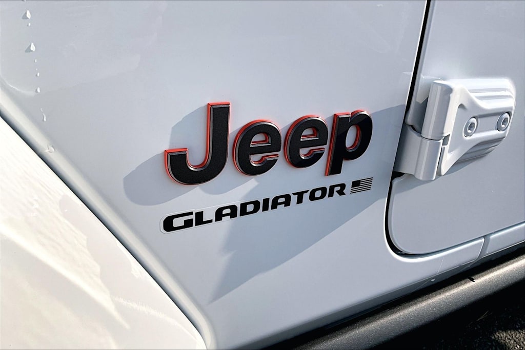 Thumbnail: 2026 Jeep Gladiator - 7