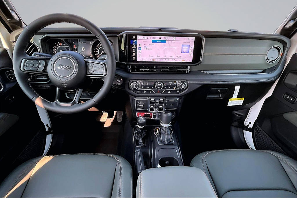 Thumbnail: 2026 Jeep Gladiator - 10