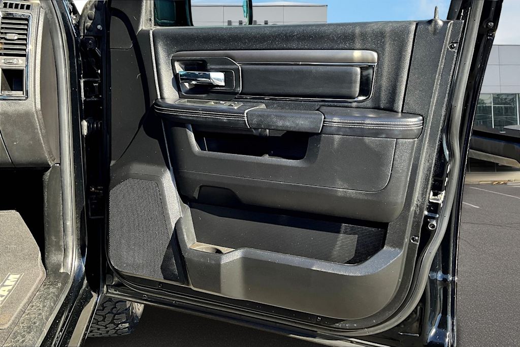 Thumbnail: 2014 RAM 1500 - 28