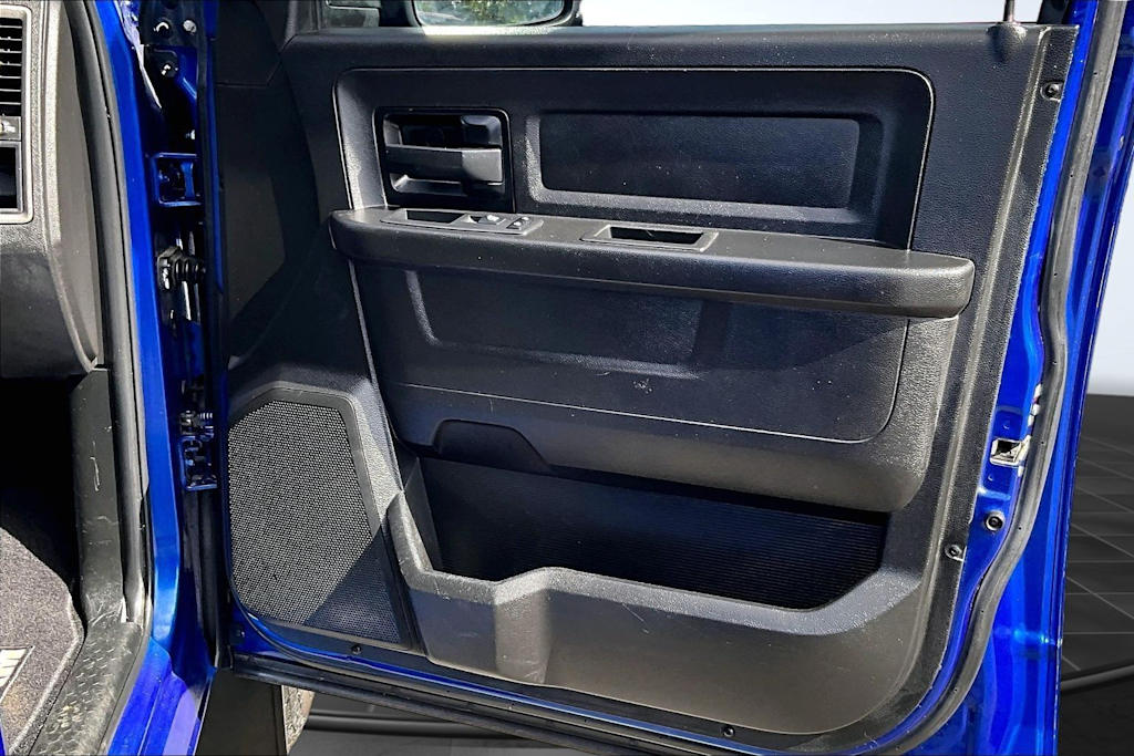 Thumbnail: 2019 RAM 1500 - 29