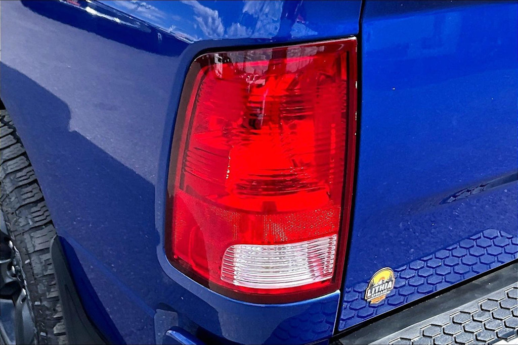Thumbnail: 2019 RAM 1500 - 32