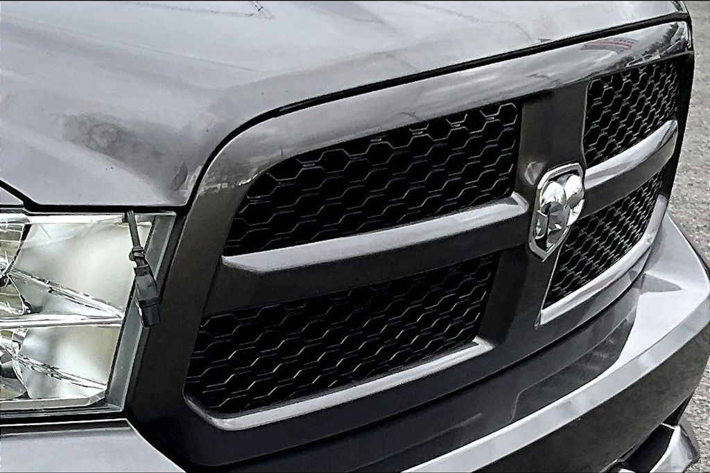 Thumbnail: 2019 RAM 1500 - 32