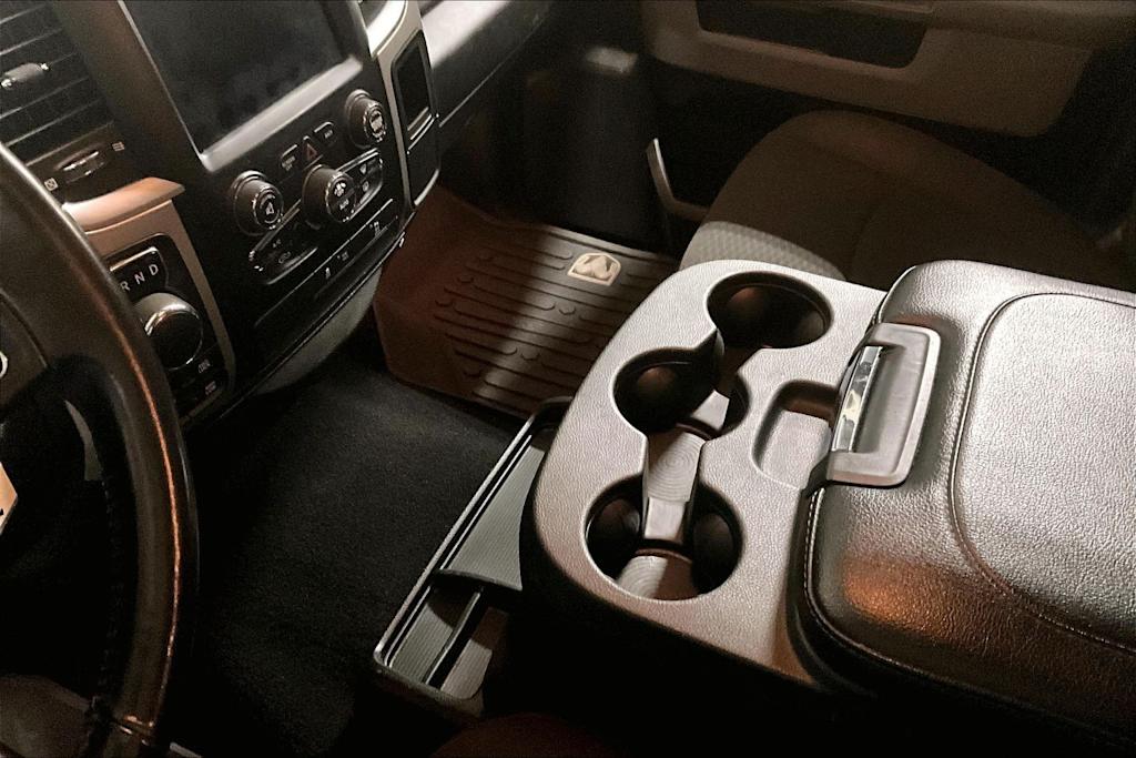 Thumbnail: 2020 RAM 1500 - 15