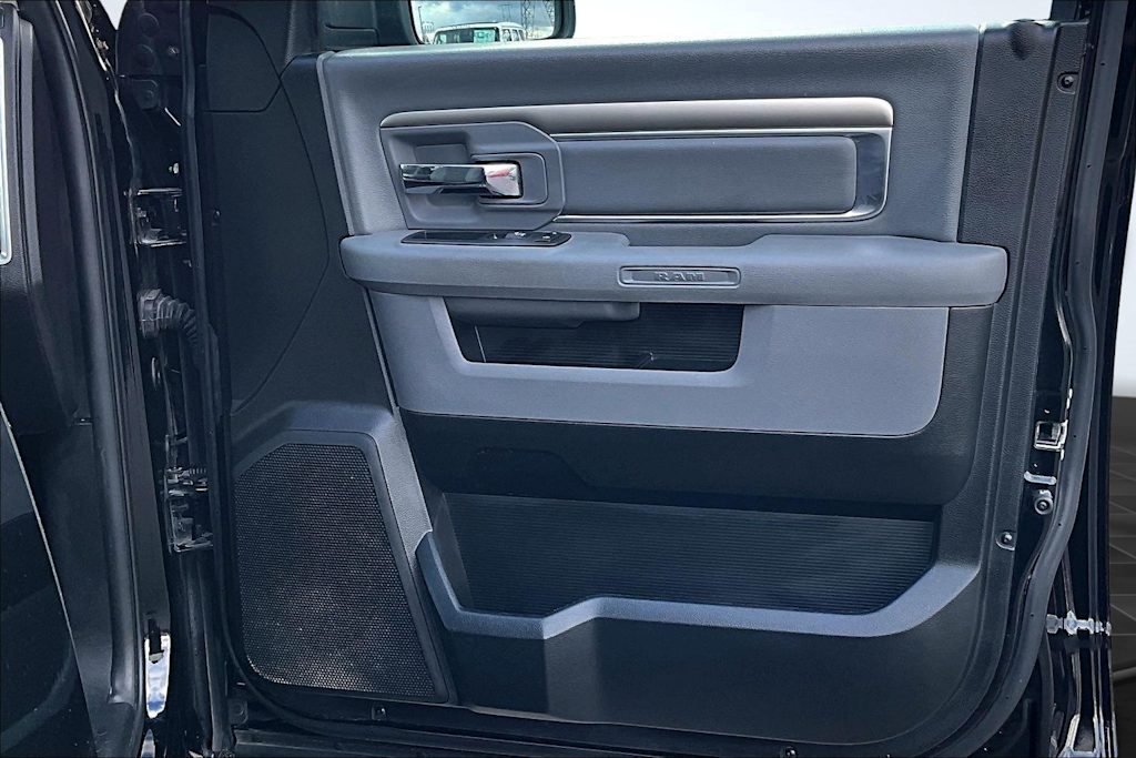 Thumbnail: 2019 RAM 1500 - 29