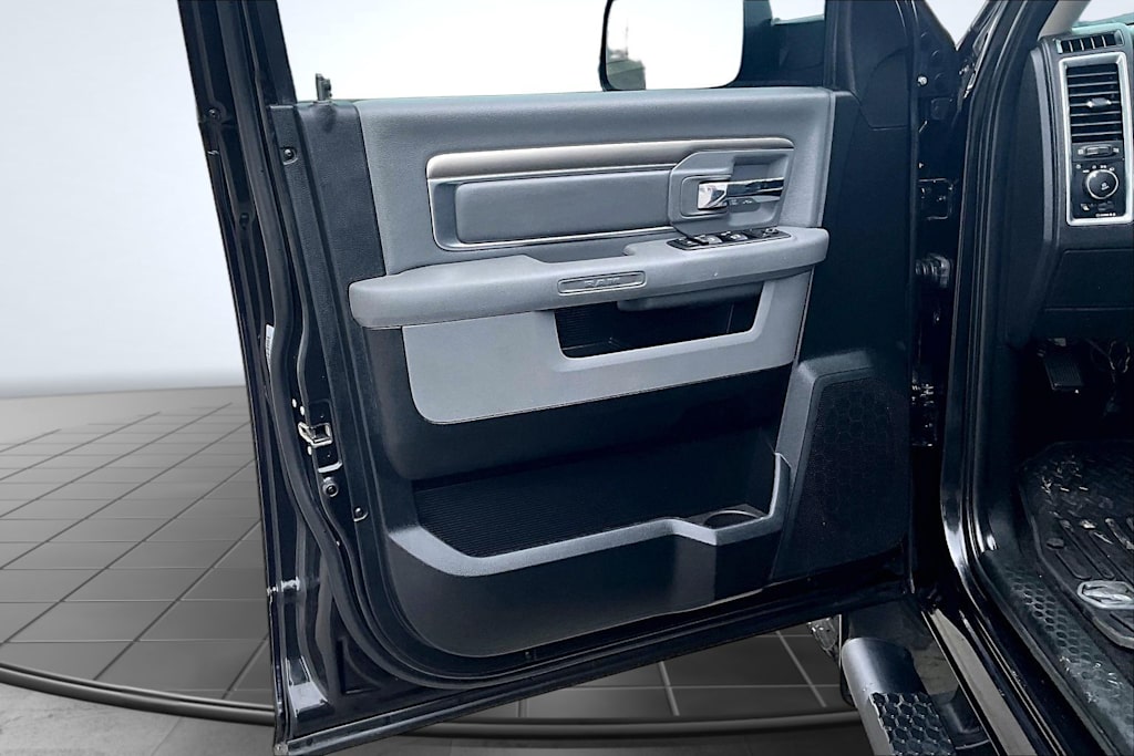 Thumbnail: 2018 RAM 1500 - 28