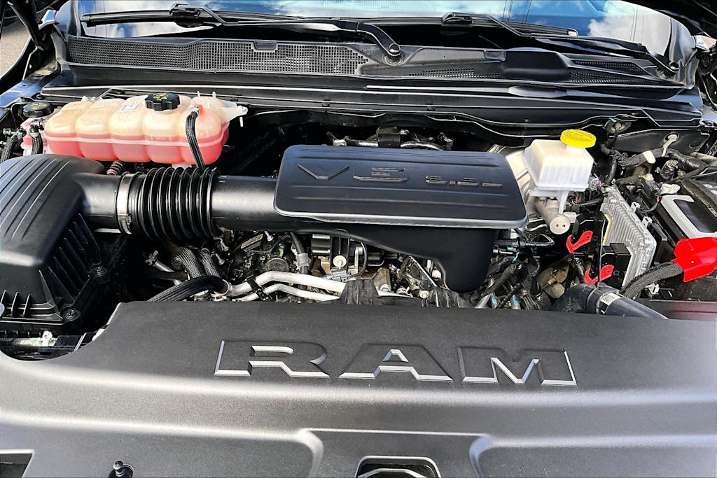Thumbnail: 2024 RAM 1500 - 9