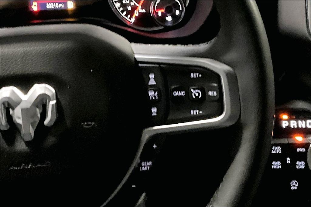 Thumbnail: 2025 RAM 1500 - 25