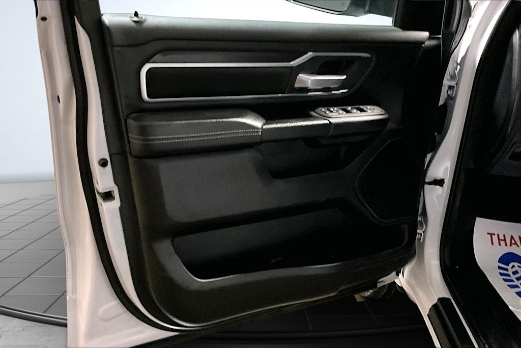 Thumbnail: 2025 RAM 1500 - 27