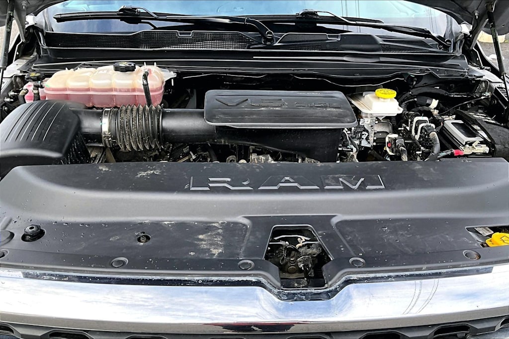 Thumbnail: 2025 RAM 1500 - 9