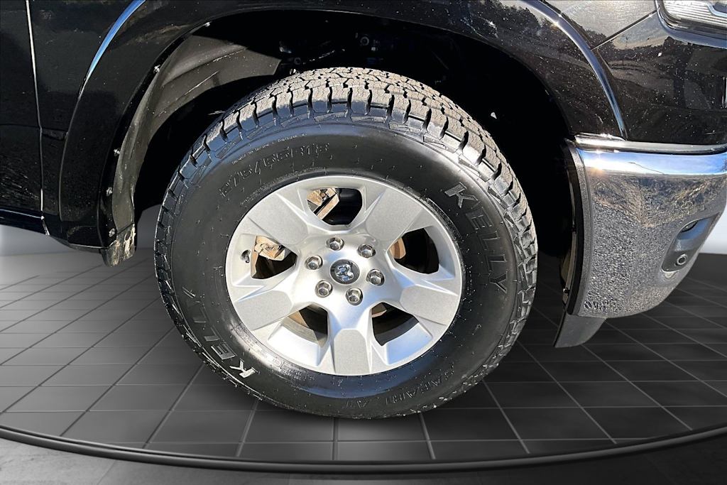 Thumbnail: 2025 RAM 1500 - 34