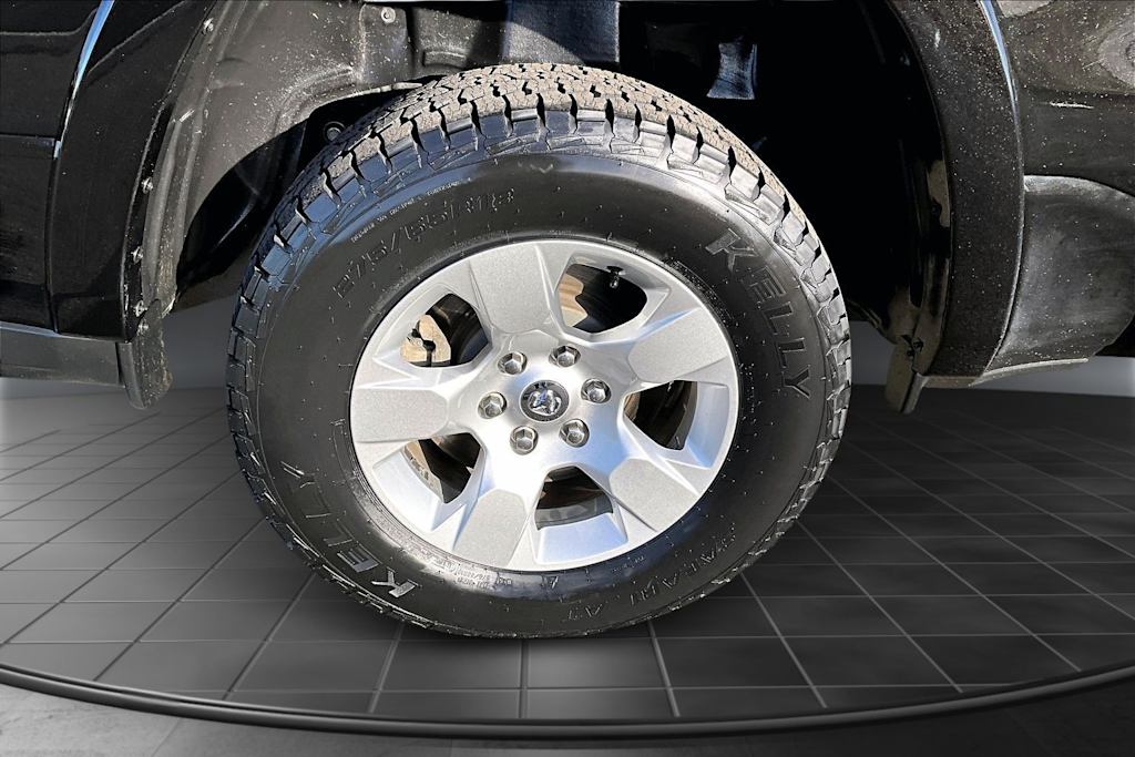 Thumbnail: 2025 RAM 1500 - 35