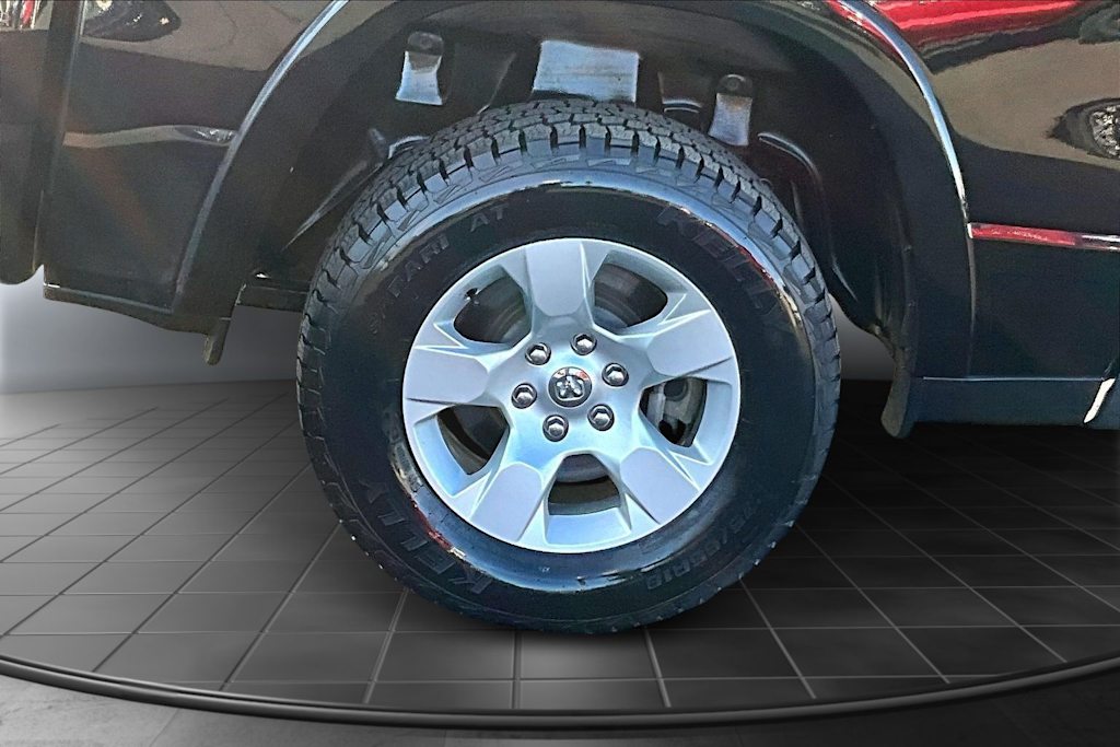 Thumbnail: 2025 RAM 1500 - 36