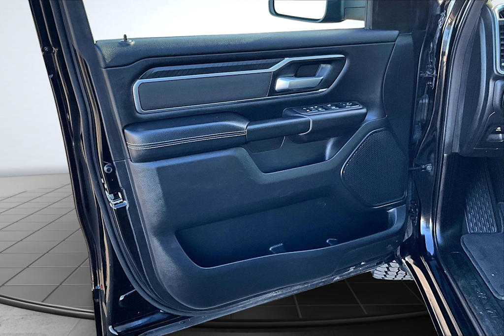 Thumbnail: 2025 RAM 1500 - 28