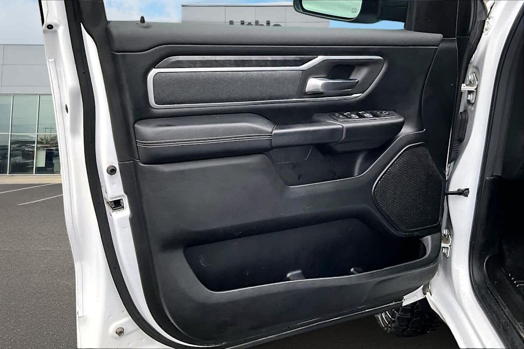 Thumbnail: 2020 RAM 1500 - 28