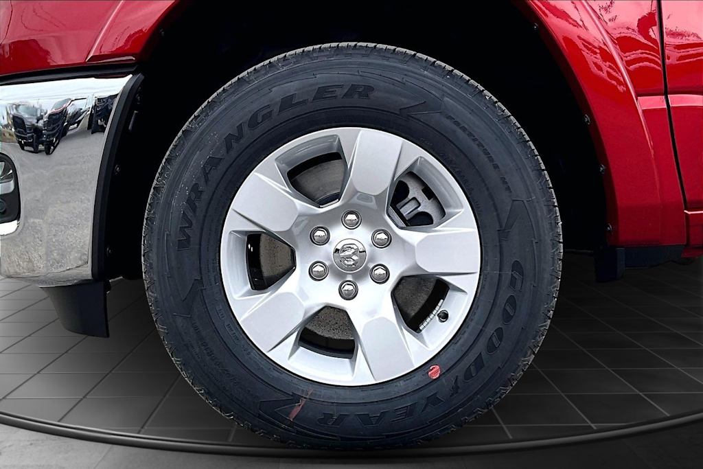 Thumbnail: 2026 RAM 1500 - 8