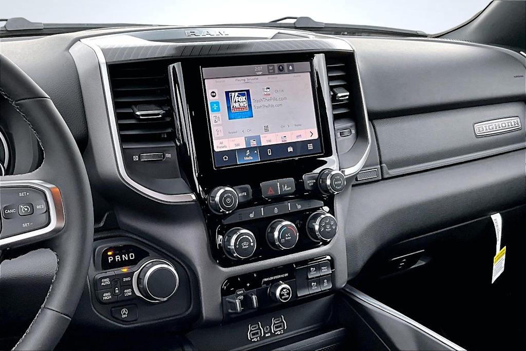 Thumbnail: 2026 RAM 1500 - 15