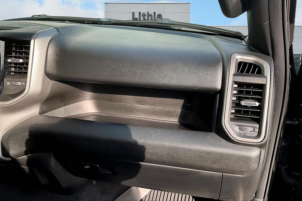 Thumbnail: 2025 RAM 1500 - 25