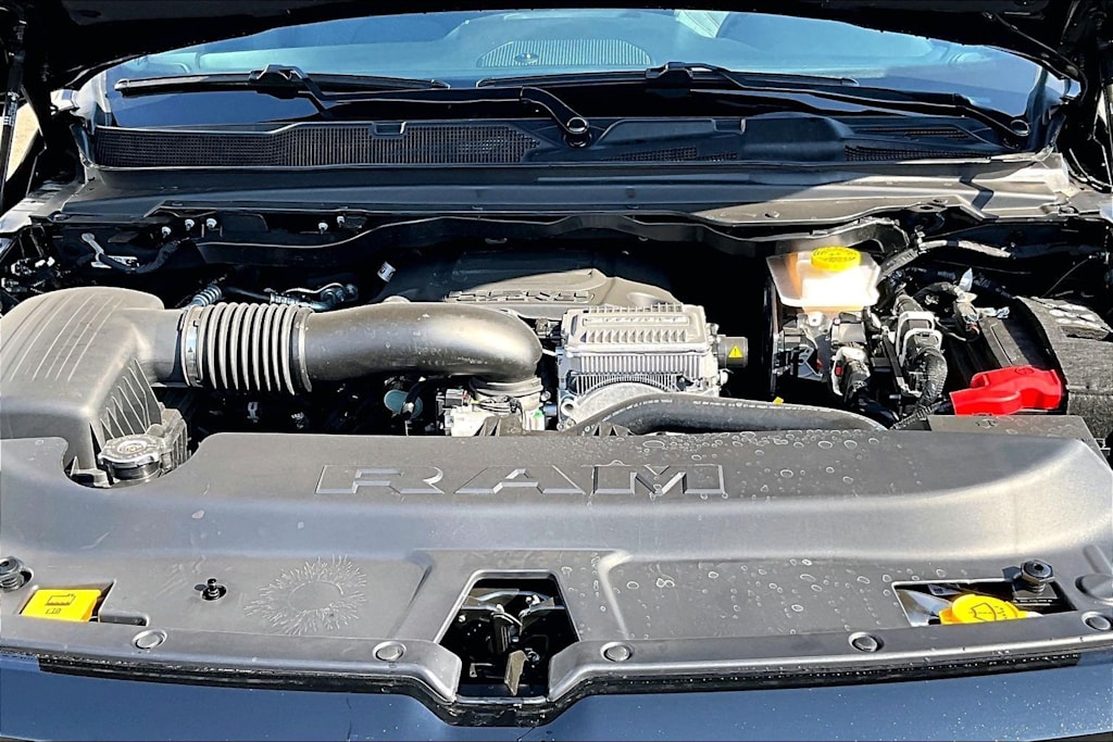 Thumbnail: 2026 RAM 1500 - 8