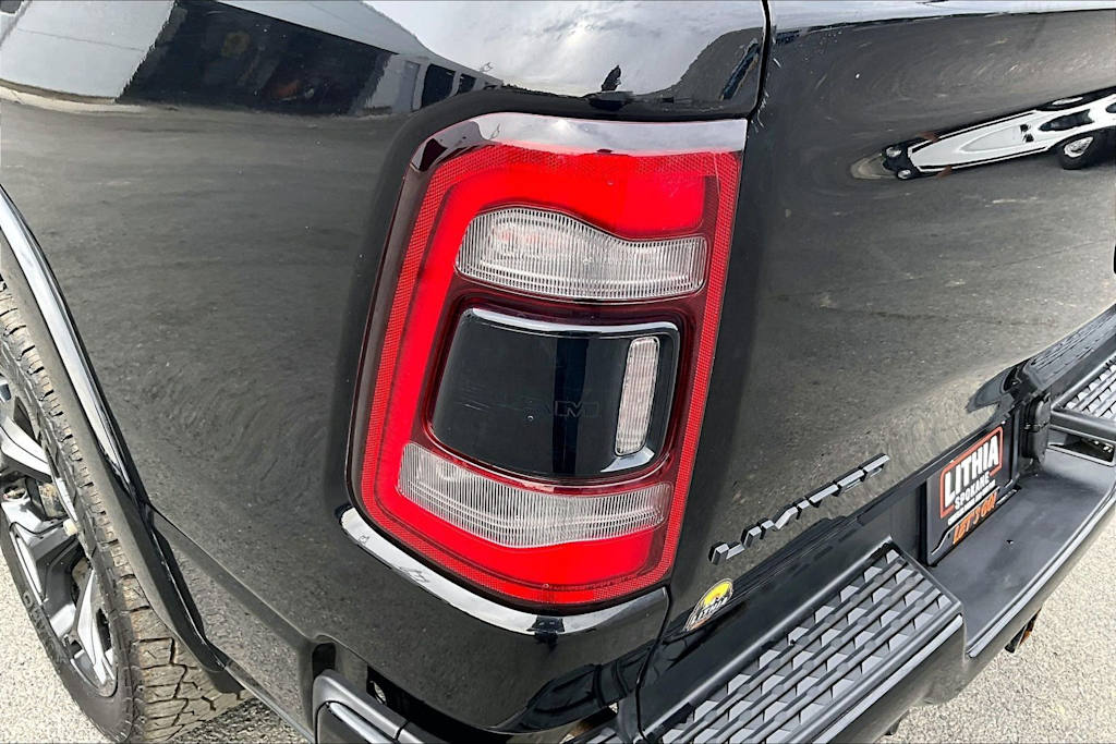 Thumbnail: 2022 RAM 1500 - 32