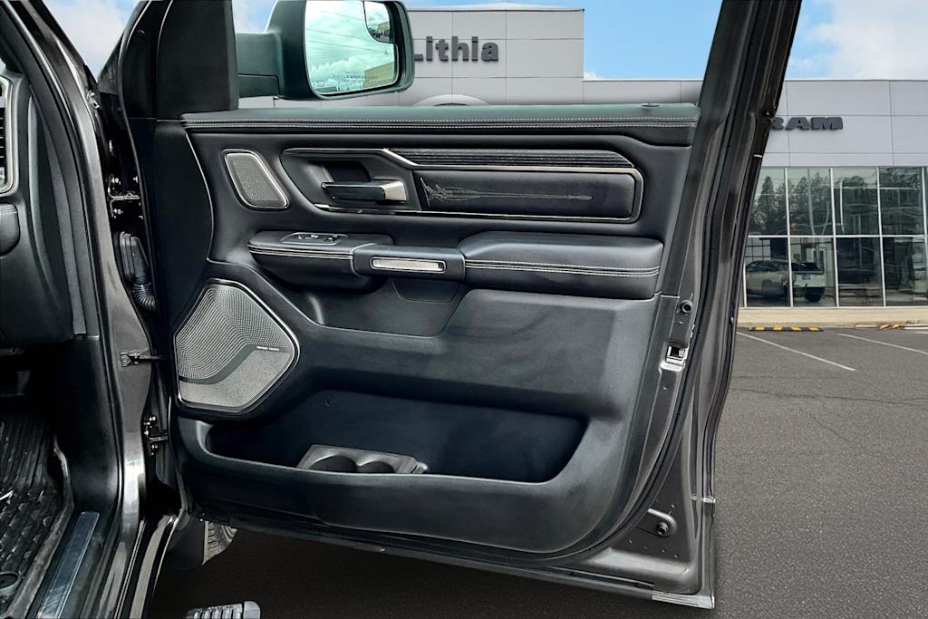 2019 RAM 1500 Limited 32