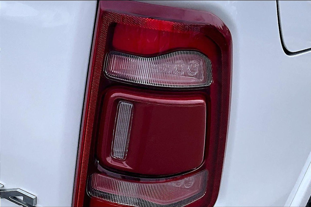 Thumbnail: 2020 RAM 1500 - 32