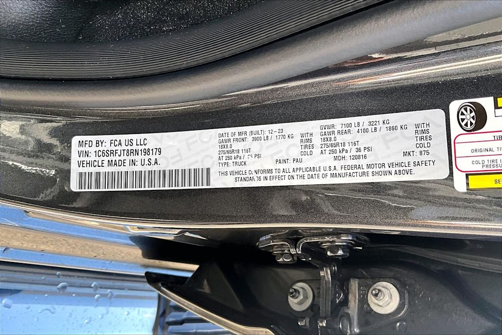 Thumbnail: 2024 RAM 1500 - 20