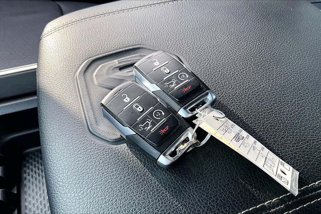 Thumbnail: 2024 RAM 1500 - 19