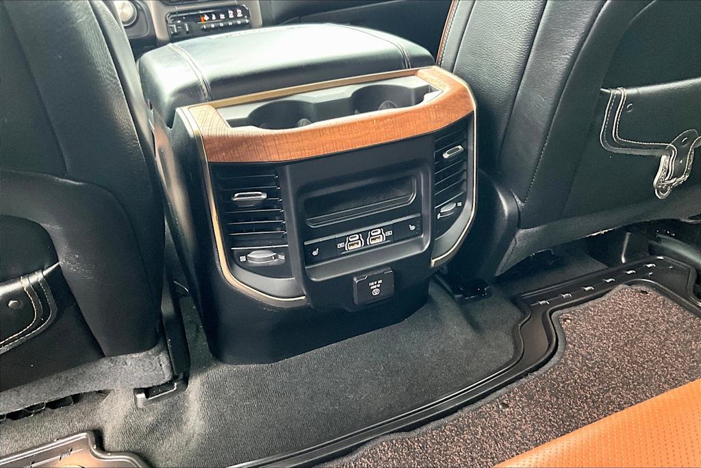 2022 RAM 1500 Longhorn 36