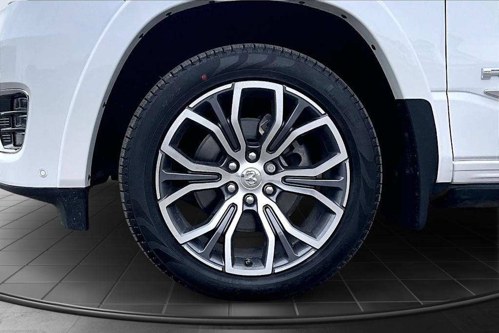 Thumbnail: 2026 RAM 1500 - 8