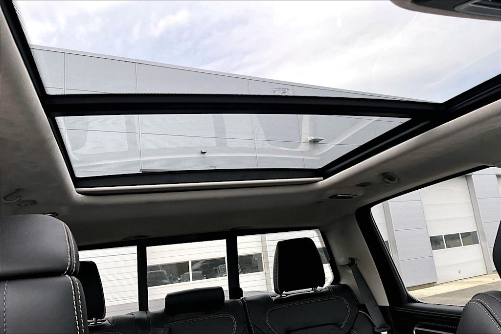 Thumbnail: 2026 RAM 1500 - 30