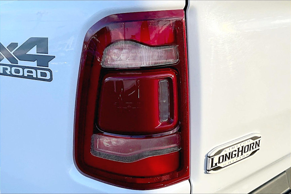 2022 RAM 1500 Longhorn 28