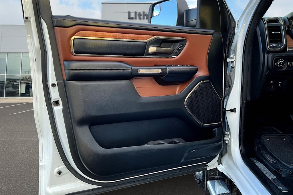 2022 RAM 1500 Longhorn 24