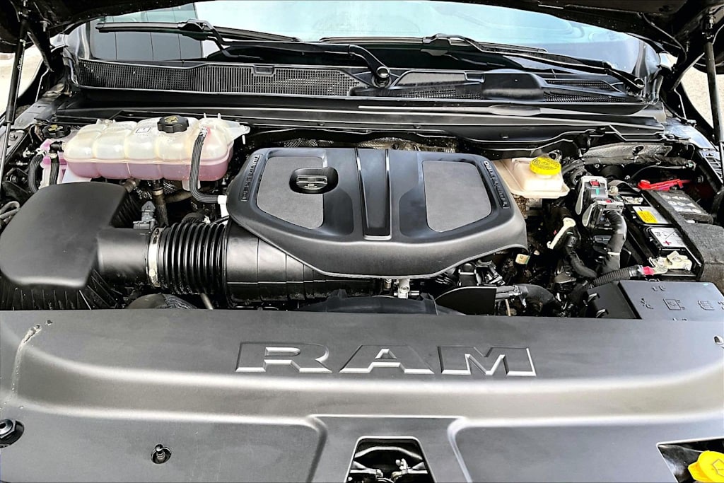 Thumbnail: 2026 RAM 1500 - 8