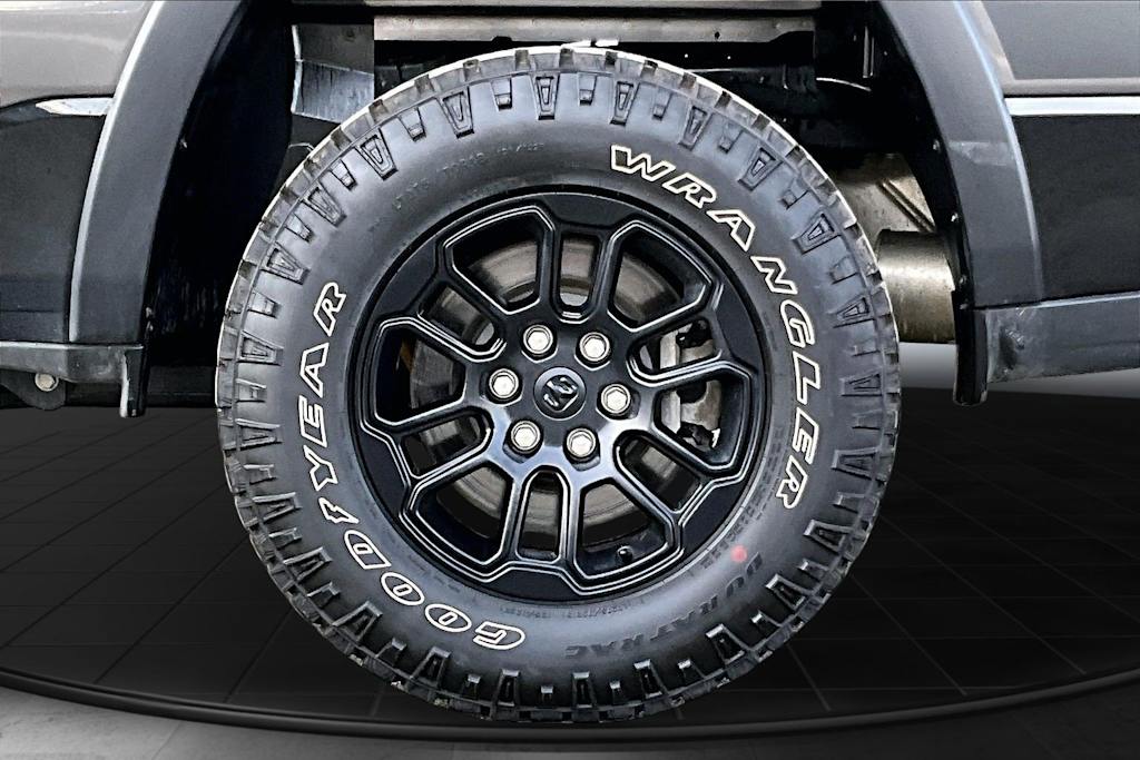 Thumbnail: 2026 RAM 1500 - 35