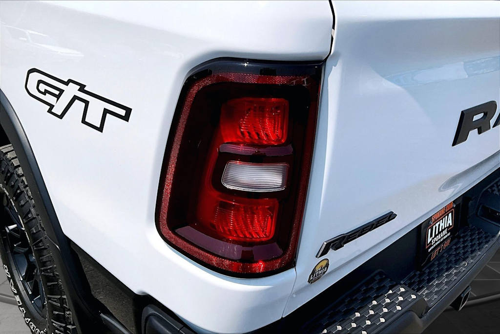 Thumbnail: 2025 RAM 1500 - 32