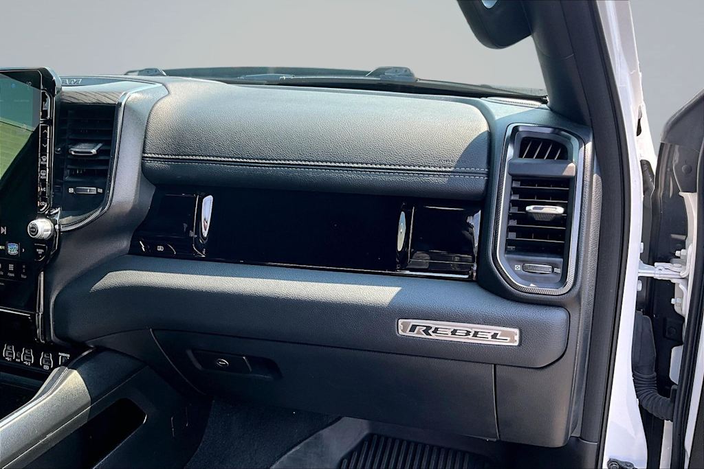 Thumbnail: 2025 RAM 1500 - 25