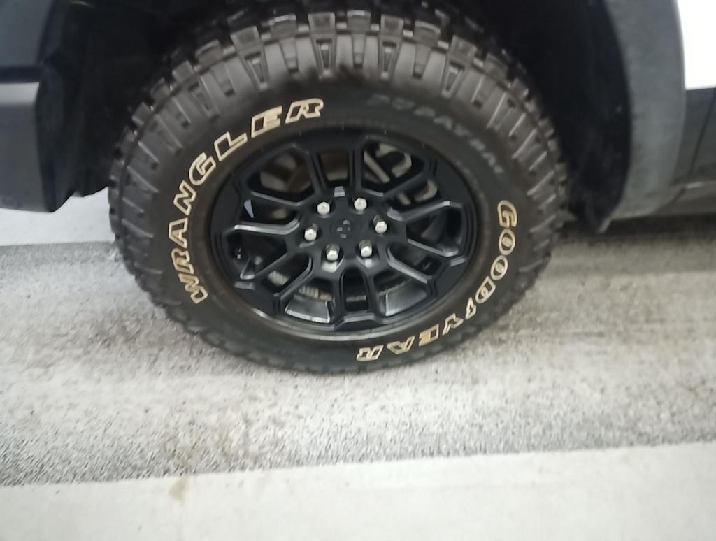 Thumbnail: 2026 RAM 1500 - 4