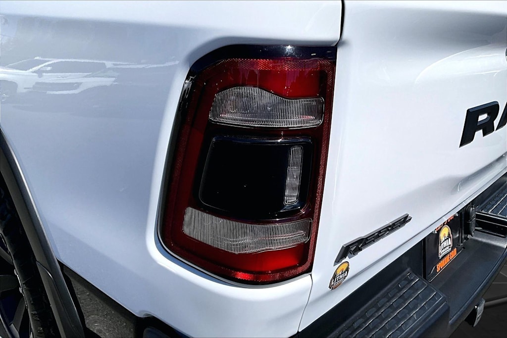 Thumbnail: 2019 RAM 1500 - 32