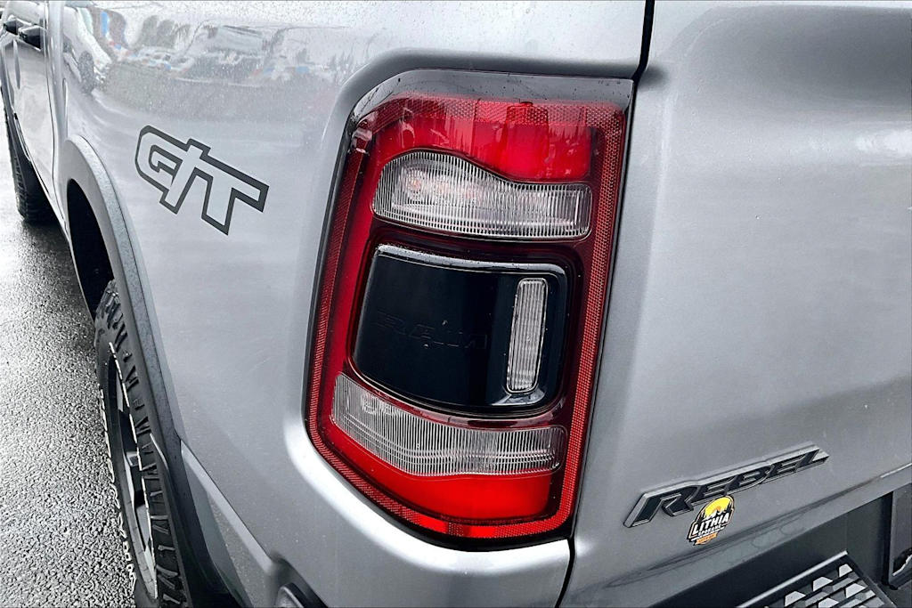 Thumbnail: 2024 RAM 1500 - 32