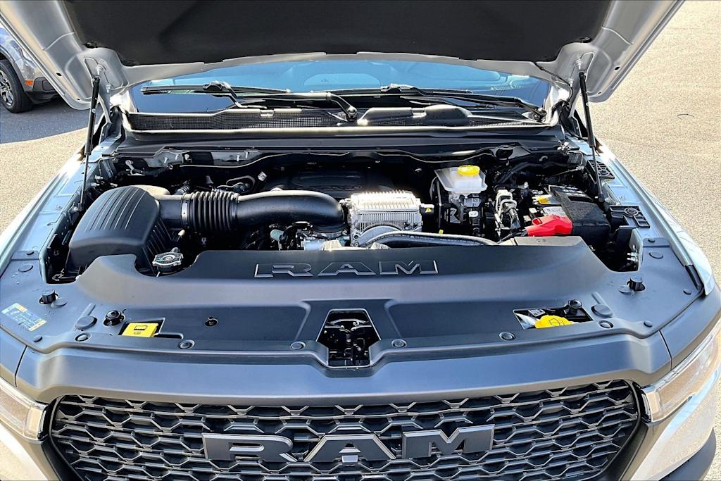 Thumbnail: 2026 RAM 1500 - 9