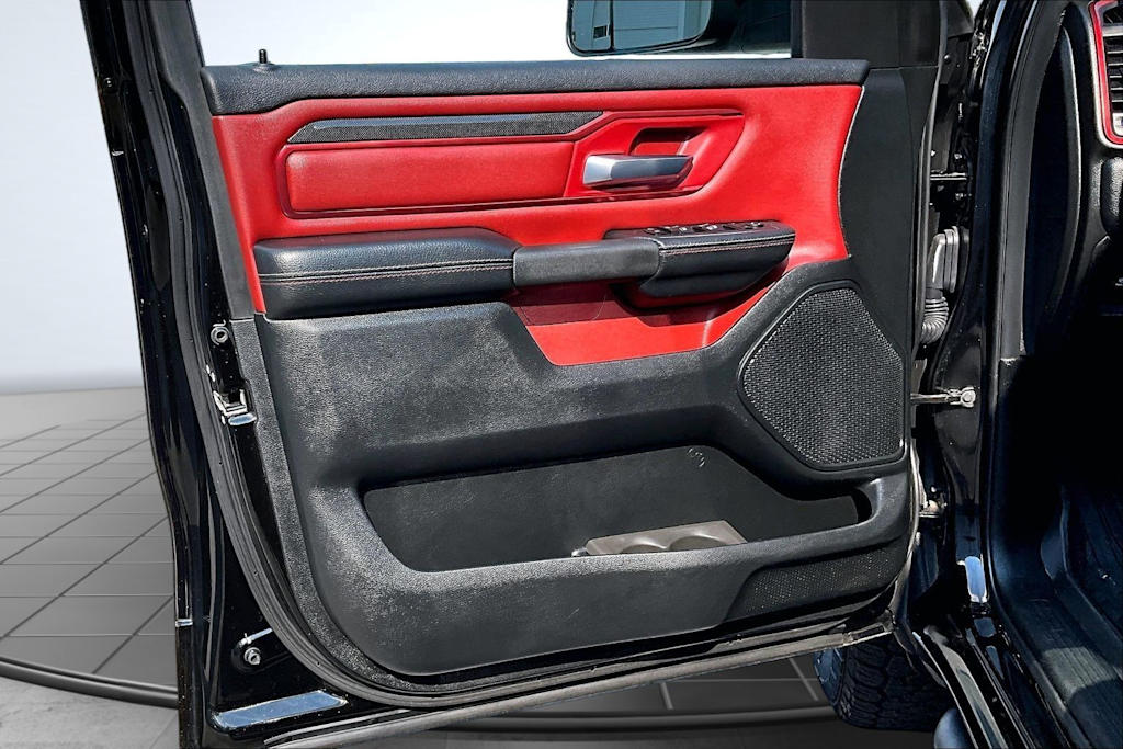 Thumbnail: 2019 RAM 1500 - 28