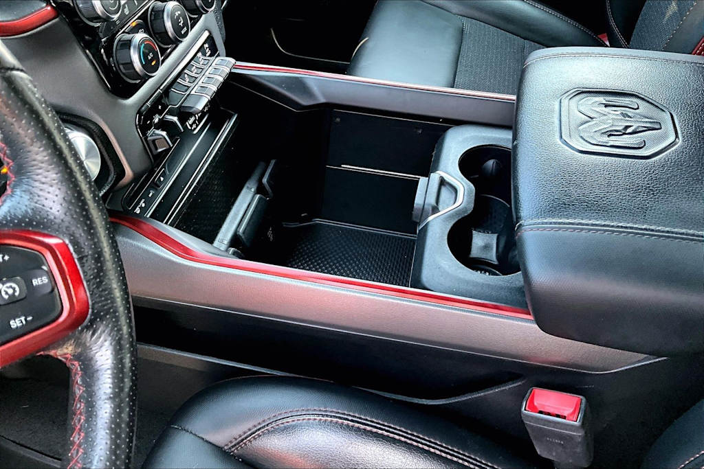 Thumbnail: 2019 RAM 1500 - 16